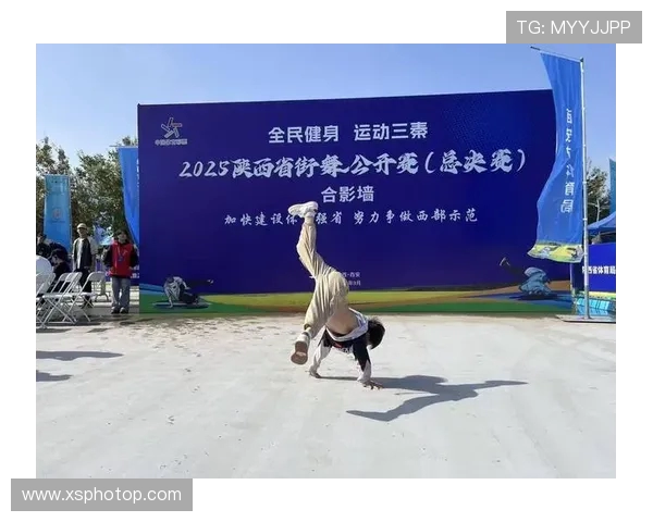 西安街舞队的力量与热情展现街舞文化的魅力与活力