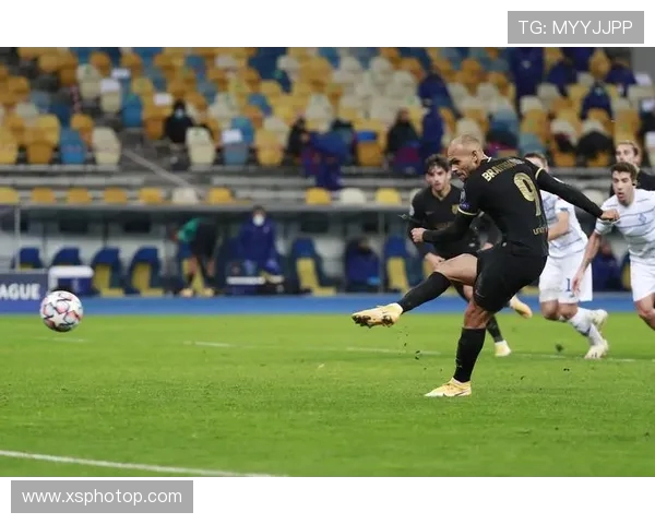 巴塞罗那对阵基辅迪纳摩精彩直播全程回顾与分析 巴塞罗那对阵基辅迪纳摩精彩直播全程回顾与分析